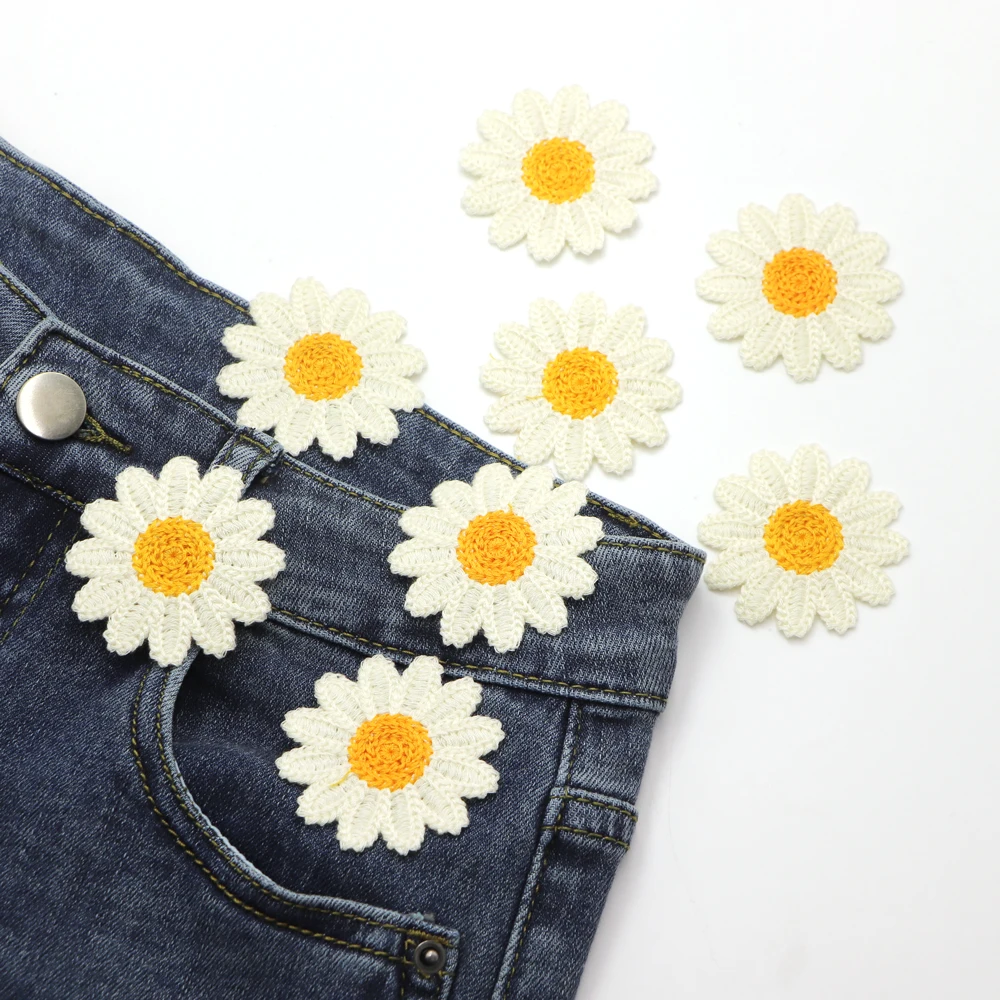 10pcs/Lot 5Cm Daisies Flower Patch Embroidery Sticker Sew on Patches