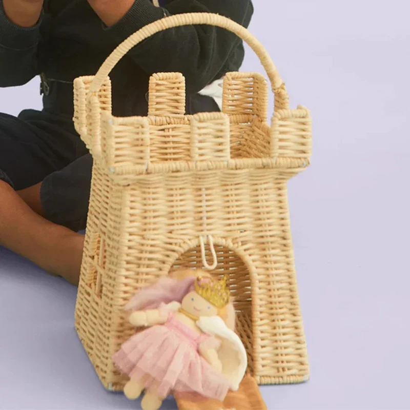 Hand-woven Storage Baskets Rustic Vacation Picnic Carrying Basket Children Design Cute Rattan Castle Bag Kids Toys Photo Props 3