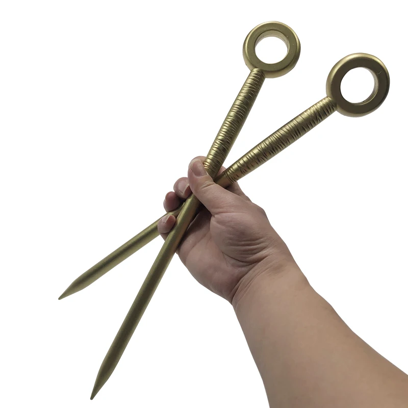 1:1  x  Cosplay Weapon Princes Yor Forger Needles Props Golden Accessories Role Play Weapon Model Safety PU 37cm 3