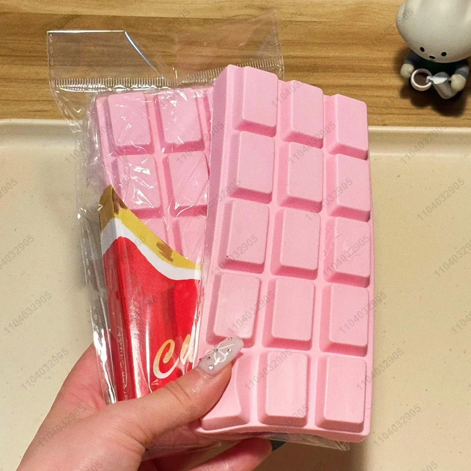 チョコレートバー型のゆっくりと膨らむスクイーズ玩具、柔らかく