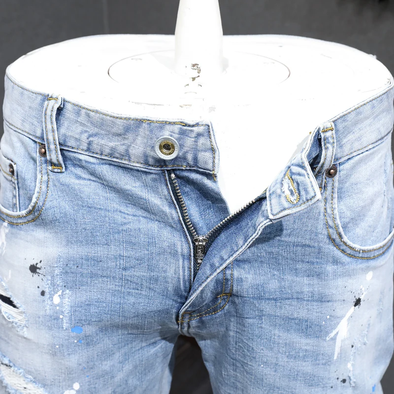 Street Fashion Men Jeans Retro Light Blue Slim Fit Elastic Hole Ripped Jeans Men Stretch Trousers Painted Designer Hip Hop Pants