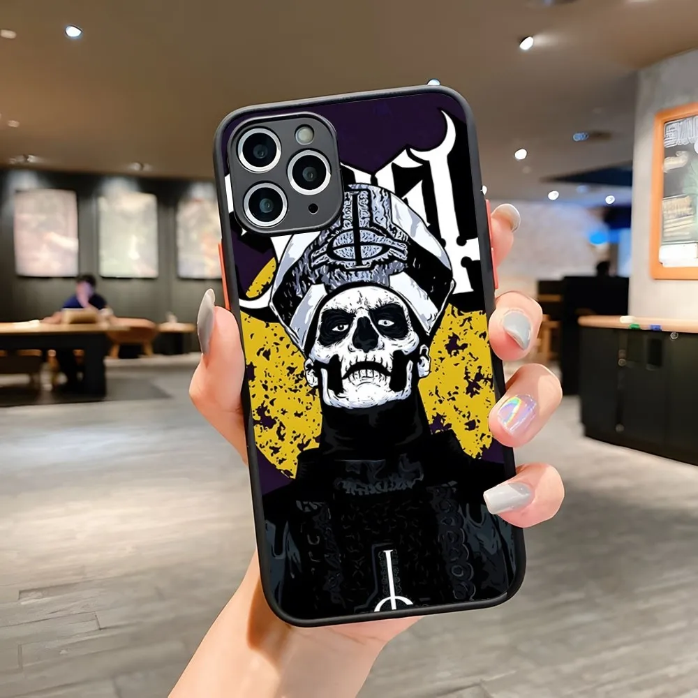 Custodia Per Telefono Ghost Papa Emeritus Per Iphone 15 14 12 13 11 Pro Max Xr Xs Mini X 7 8 Plus Cover Opaca
