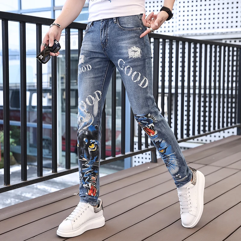 

2024 Красивая Мужская одежда, джинсы с персонализированным принтом, мужские модные облегающие Узкие повседневные длинные брюки в стиле интернет-знаменитостей