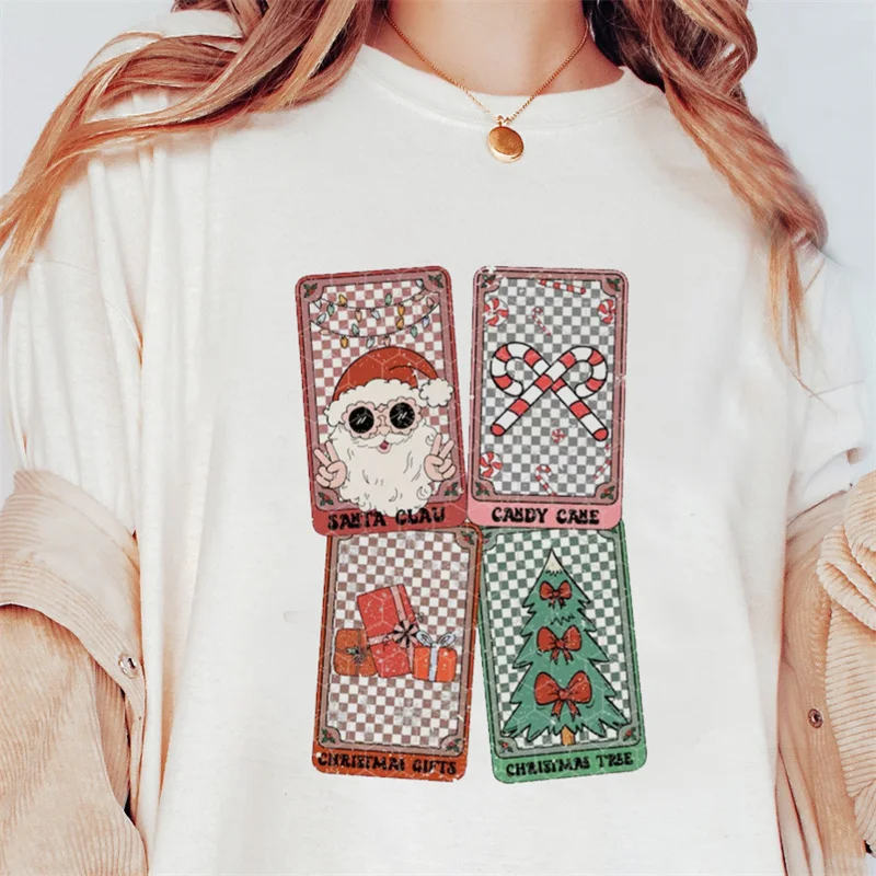 

Рождественская Милая Новогодняя футболка с мультяшным рисунком, футболка с принтом, топ, модная женская Праздничная футболка с коротким рукавом и круглым вырезом.