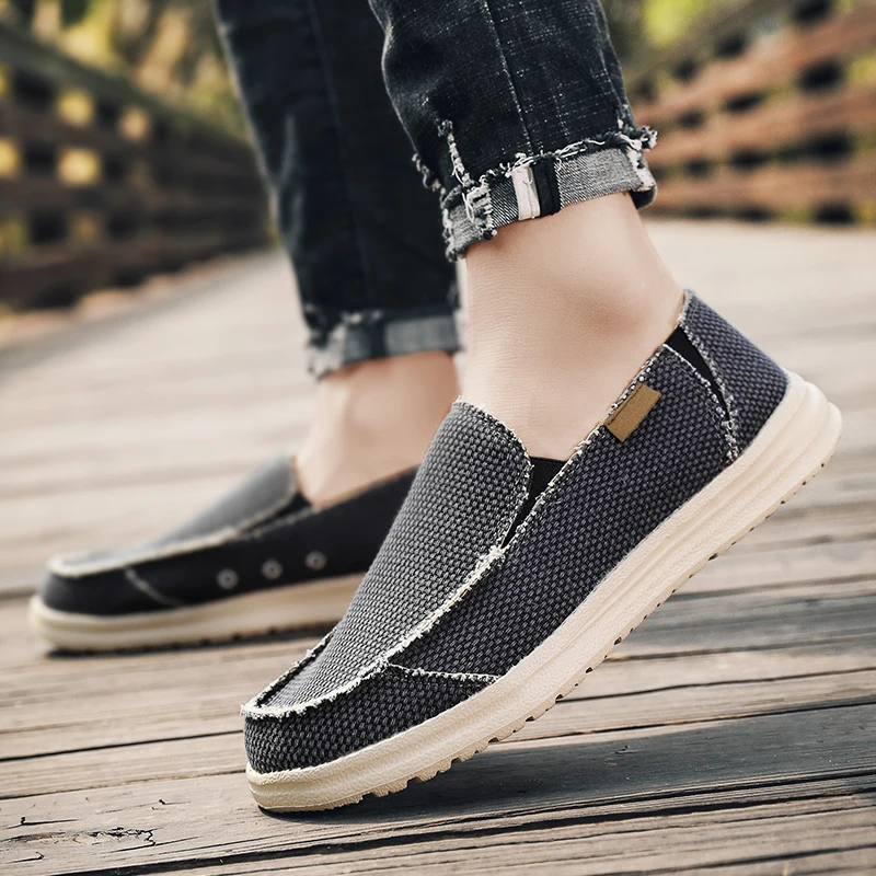 Casual Shoes Casual Loafers Canvas Casual Shoes for Men Summer Ultralight Male Loafers Slip-On Breathable Comfortable Driving Shoes Big Size 39-47