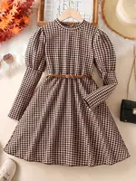 Charmante robe d'été verte pour fille avec poches décoratives et taille à nouer, jolie robe d'été, style tendance 1