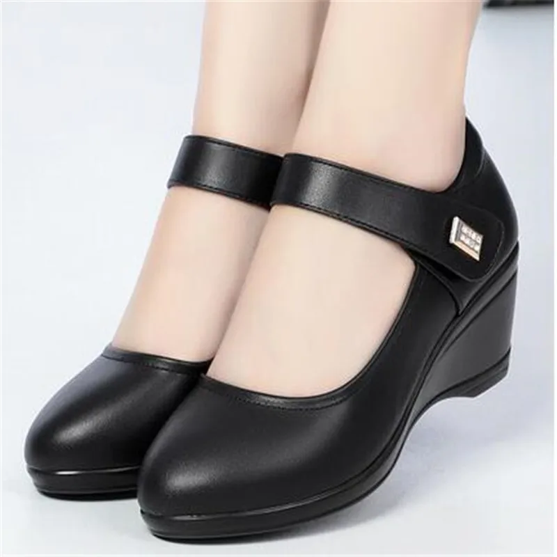 

Mom Shoes High-heel Wedge 2023 New Women Autumn Shoes Round Head Mid-aged Shallow Mouth Ladies Shoes