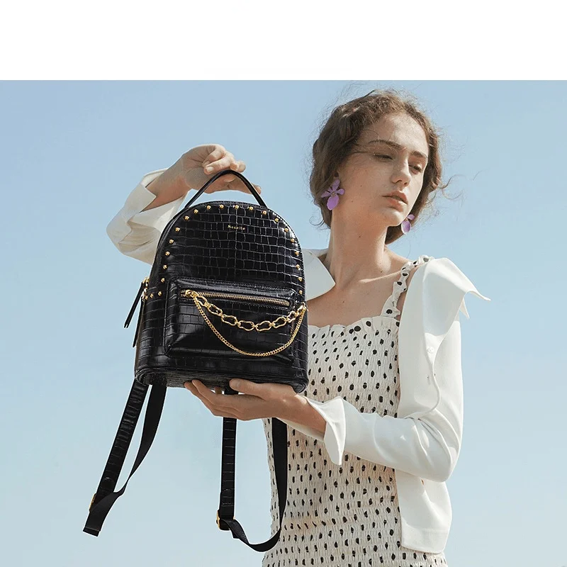 Fashion Woman's Versatile Backpack High Quality Trend Chain Single Shoulder Handbag Luxury Casual School Bags For Teenage Girls