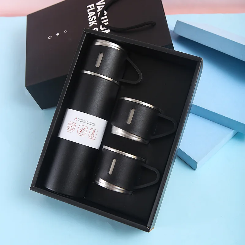 black set with box