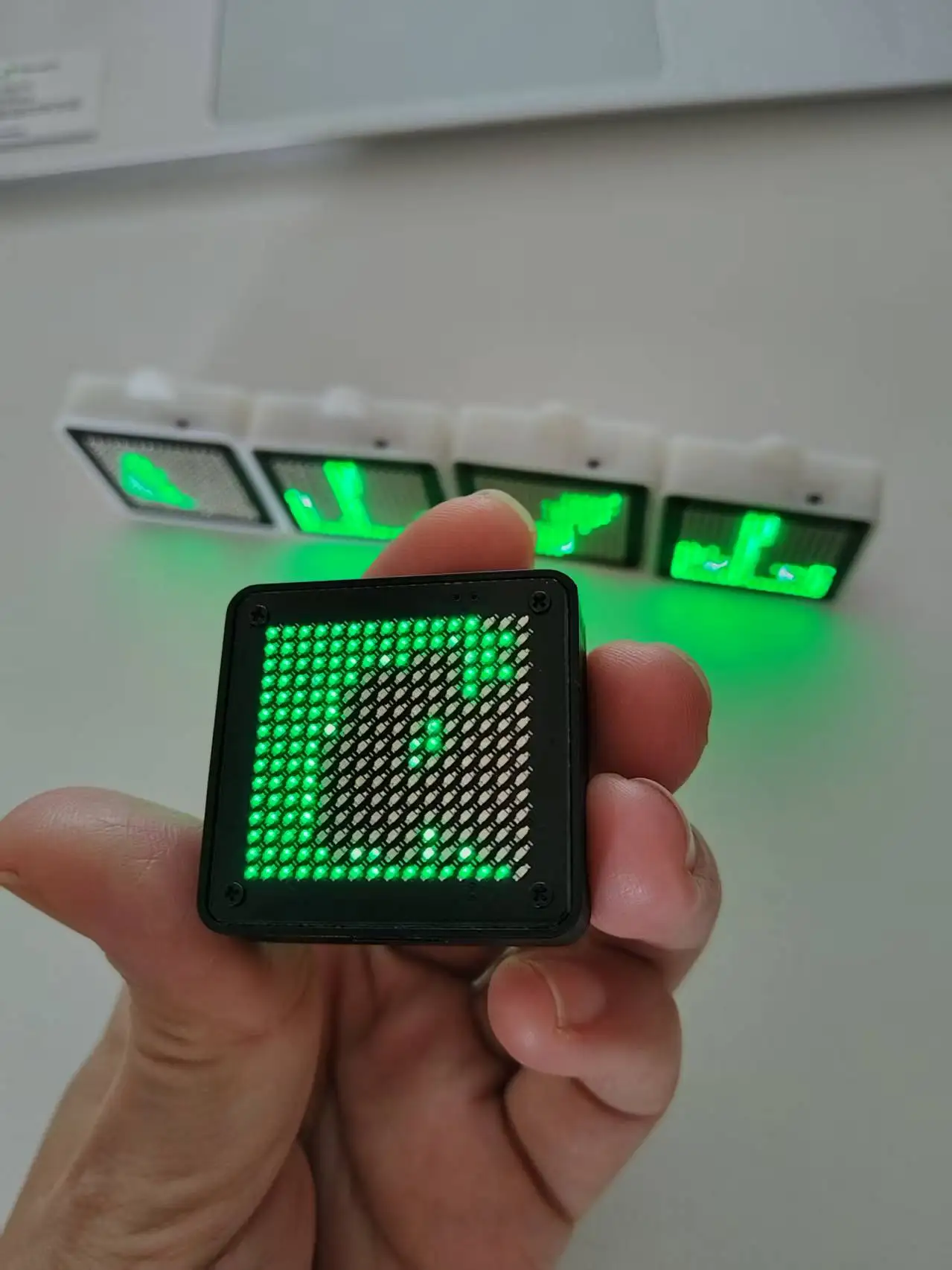 LED Fluid Simulation, Water Flow Shaking, Luminous Ornaments, Atmosphere Decoration Gifts 6