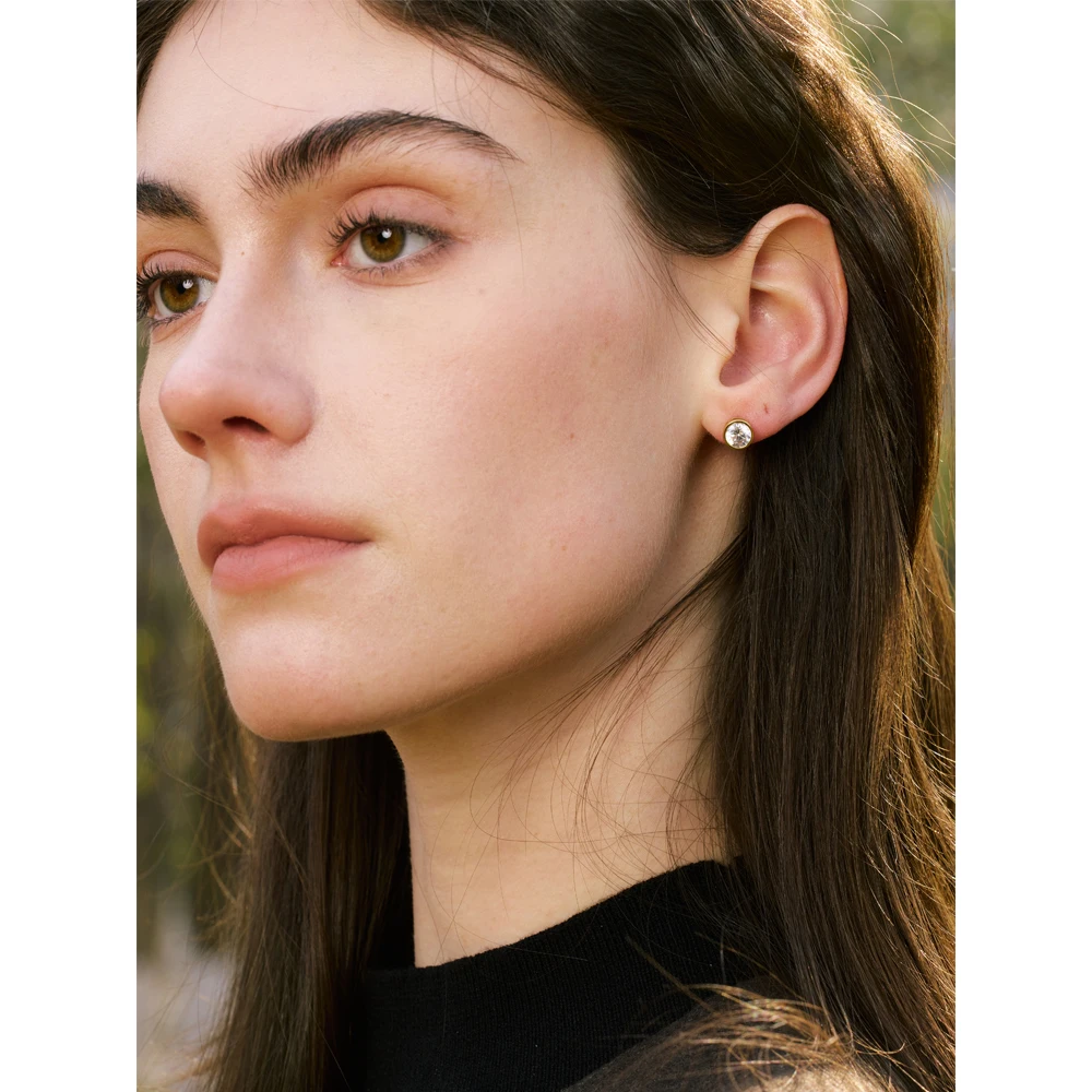 Yhpup Cubic Zirconia Round Stud Earrings