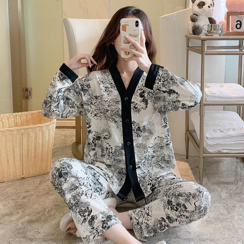 Spring and autumn plus size loose women's cute anime pattern comfortable cotton crew neck pajama set home casual cute fashion cotton pajama set