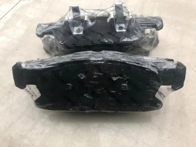 4pcs/set Front / Rear Brake pads set for Chinese CHANGAN CS95 SUV