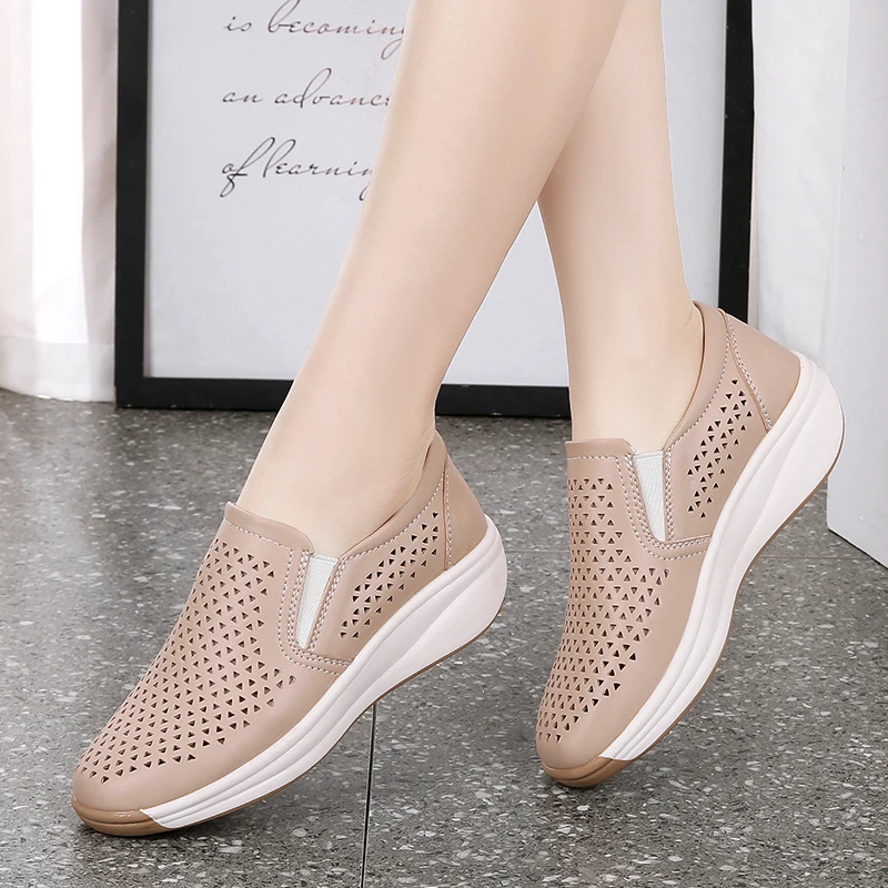 

Women's shoes summer new breathable hollow flat sports shoes fashion outdoor casual running shoes soft soled comfortable shoes