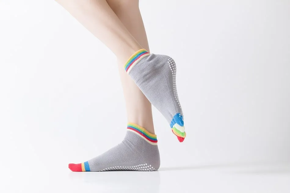 WOSWEIR 1 Pair Women Sports Yoga Socks Five Finger Slipper Anti Slip Lady Pilates Ballet Heel Professional Dance Protector 21 Sc5c09a2d6d474c63954bb435cd2fad45E
