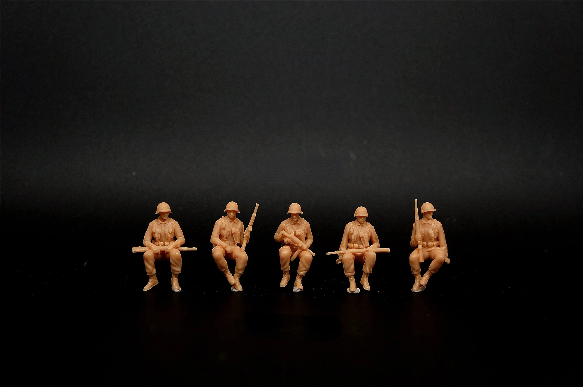 

1/72 (US) Infantry Sitting Position 5-Person Genome (Soldier Genome)