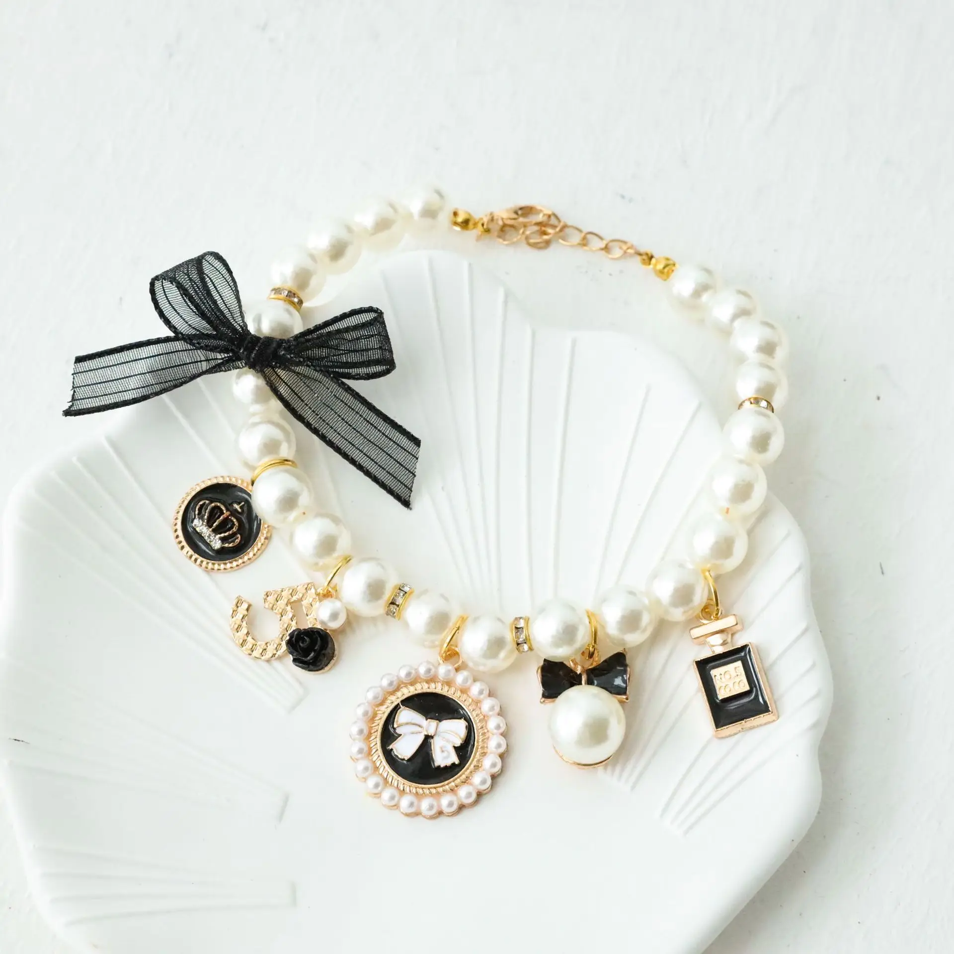Pet Collar Pearl Cat Jewelry Pendant Princess Necklace Dog Sweet Decorations Puppy Rhinestone