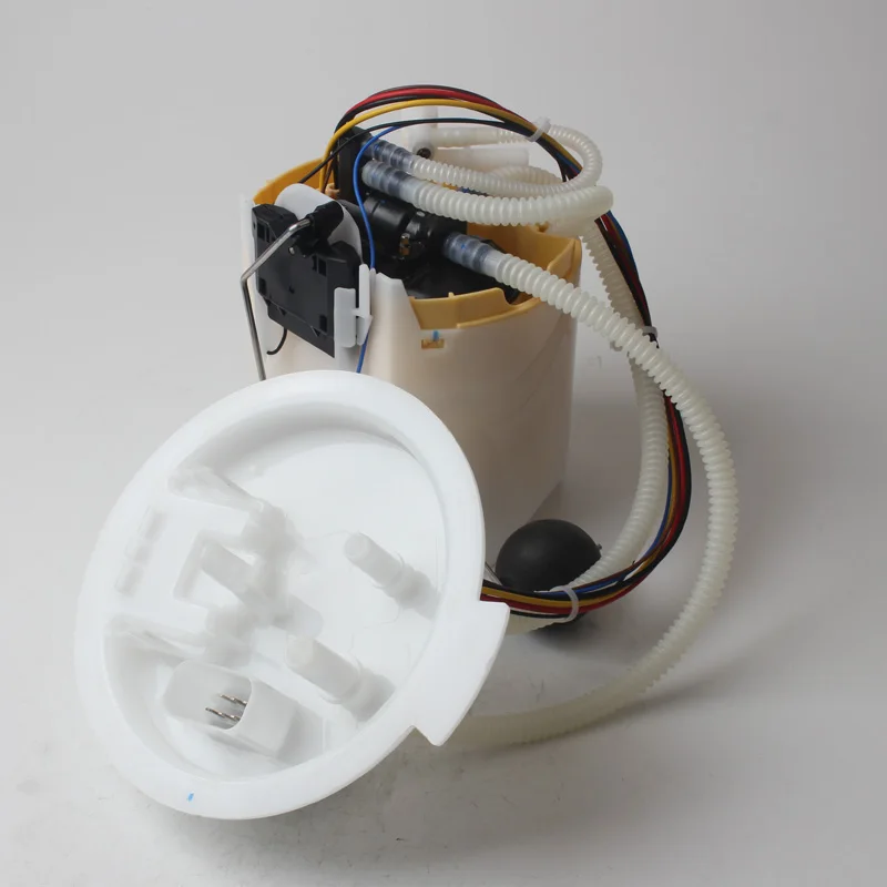 Fuel Pump Assembly OEM: 7401428 16117214884 7214884 A2C99138200 