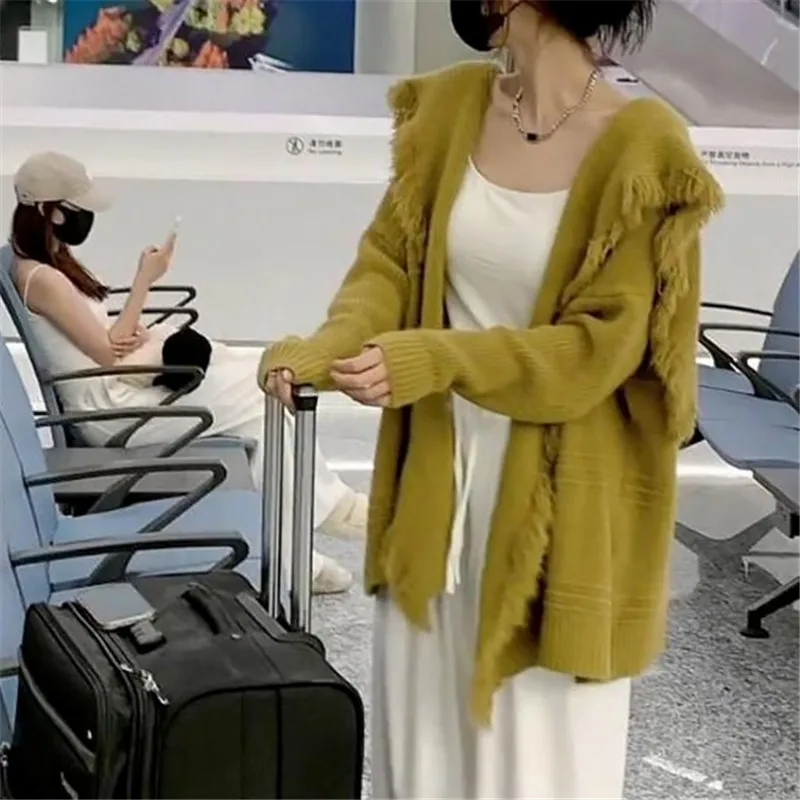 

Navy neck fringed frayed sweater cardigan woman autumn and winter languid knit pop coat