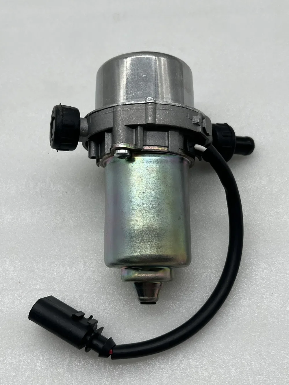 2 anni di garanzia Genuino Nuovo 8E0927317A Pompa per vuoto booster freno di potenza 8E0 927 317 H Per Volkswagen Passat Touareg AUDI A4 A6 - immagine 2
