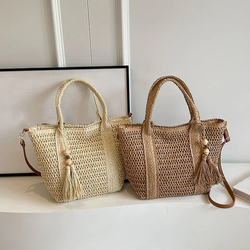 Straw Beach Bag Summer Woven Tote Bag with Tassels Large Shoulder Crossbody Bag for Women Purses and Handbags Raffia