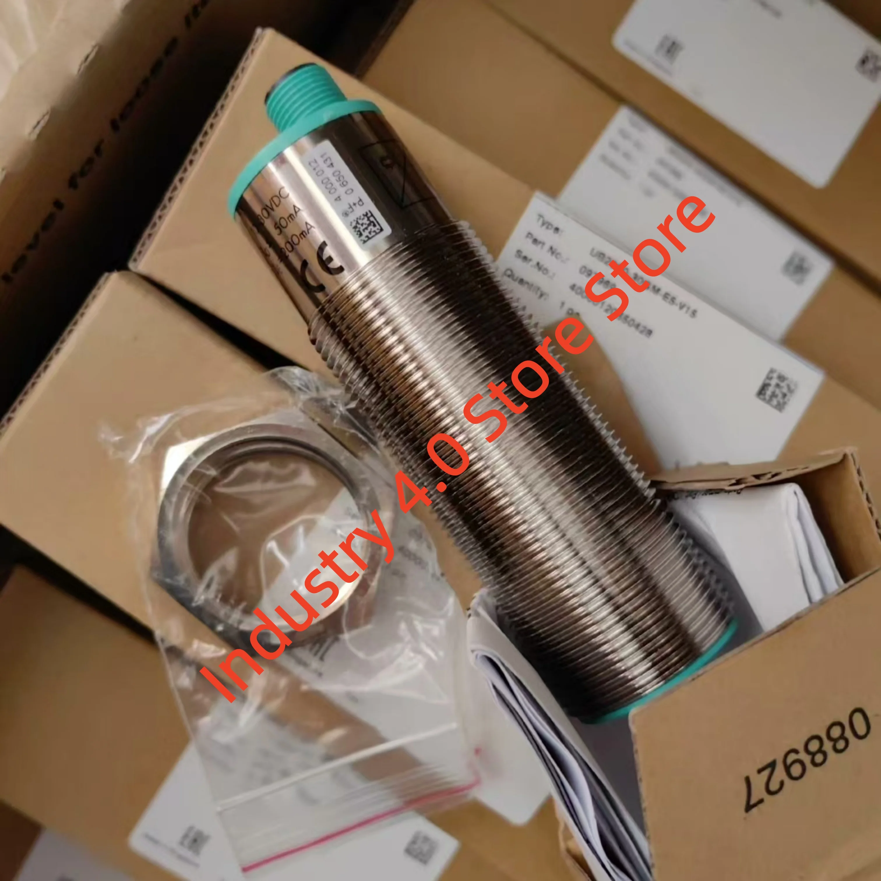 UB2000-30GM-E5-V15 완전 새 제품 VDM28-8-L1-IO/73C/110/122 초음파 센서