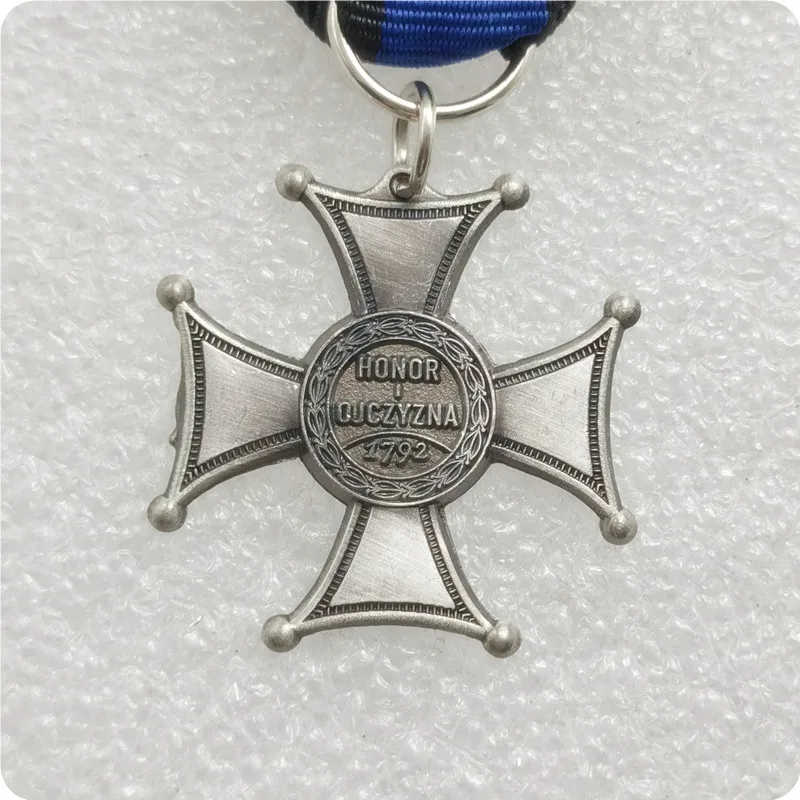 Order Of Virtuti Militari commemorative medal