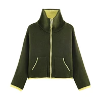 2025 Winter New Product Women's Lazy Style Loose Contrasting Color Decorative Layer Knitted Pilot Jacket Coat - Image 3