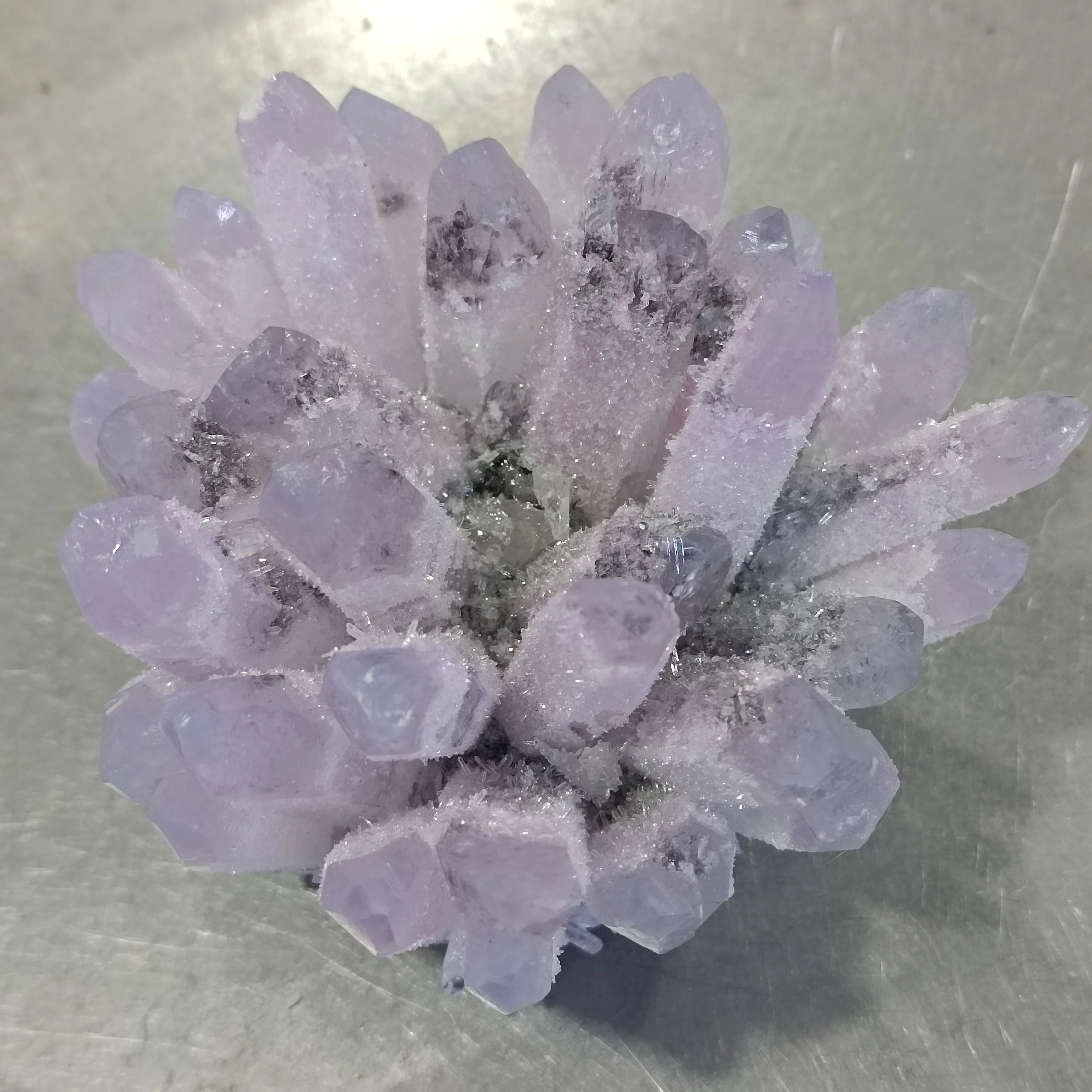 

1pc Natural Blue Purple Crystal Cluster Quartz Wand Flower Aquarium Decoration Healing Reiki Healthy Home Ornaments