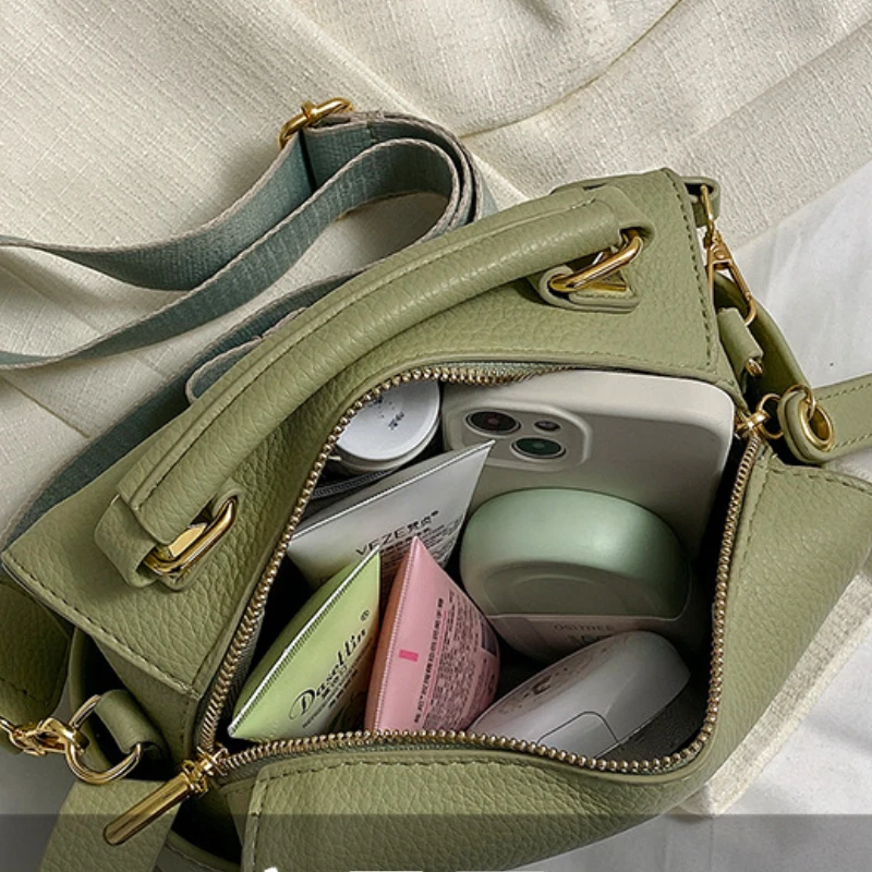 New Shoulder Bag PU Leather Texture Handbag Trendy Design Fashion Casual Square Crossbody Bag Daily Commute Phone Purse Storage