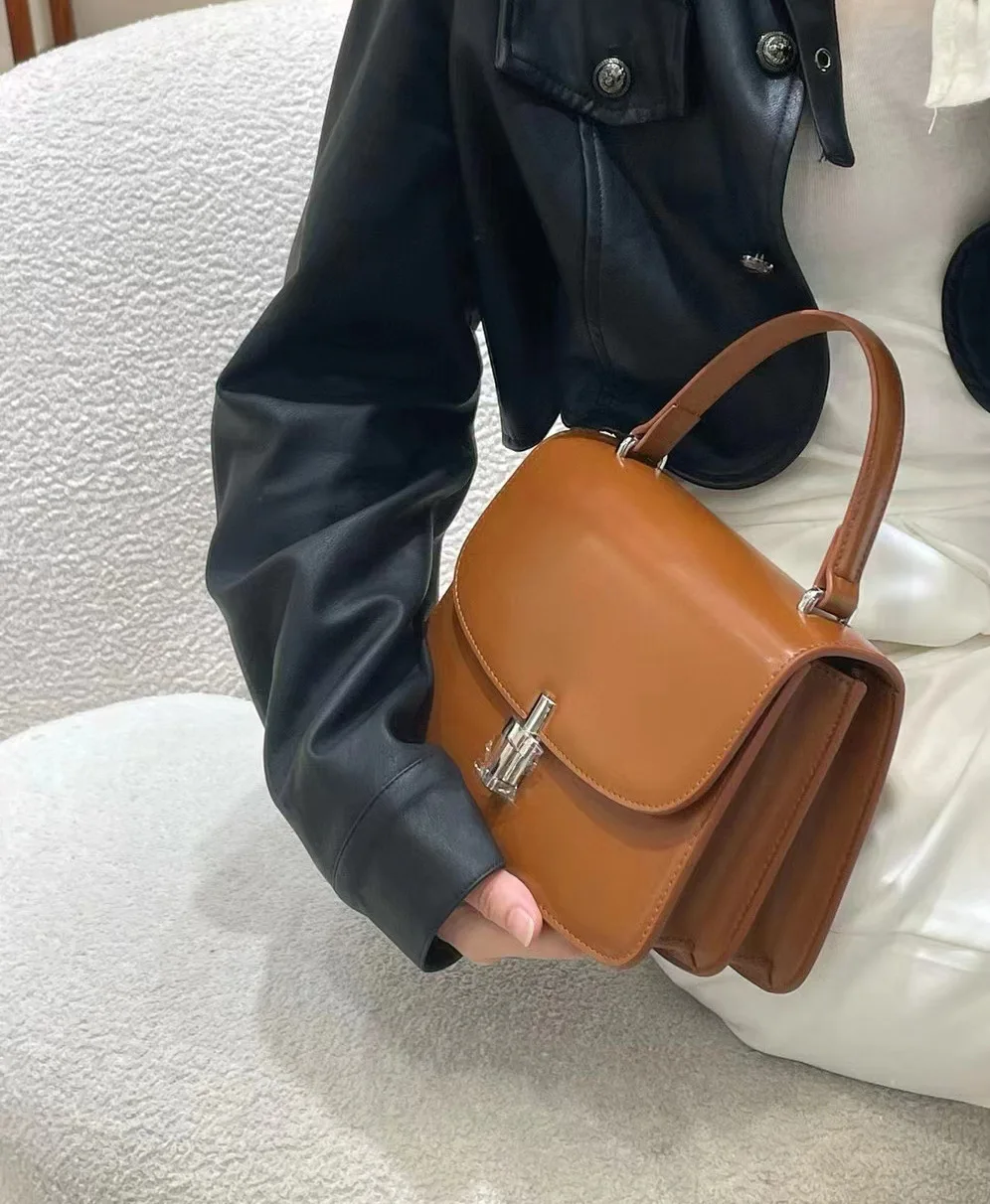 Borsa a mano da donna in vera pelle elegante per tutti i giorni_voghion.com