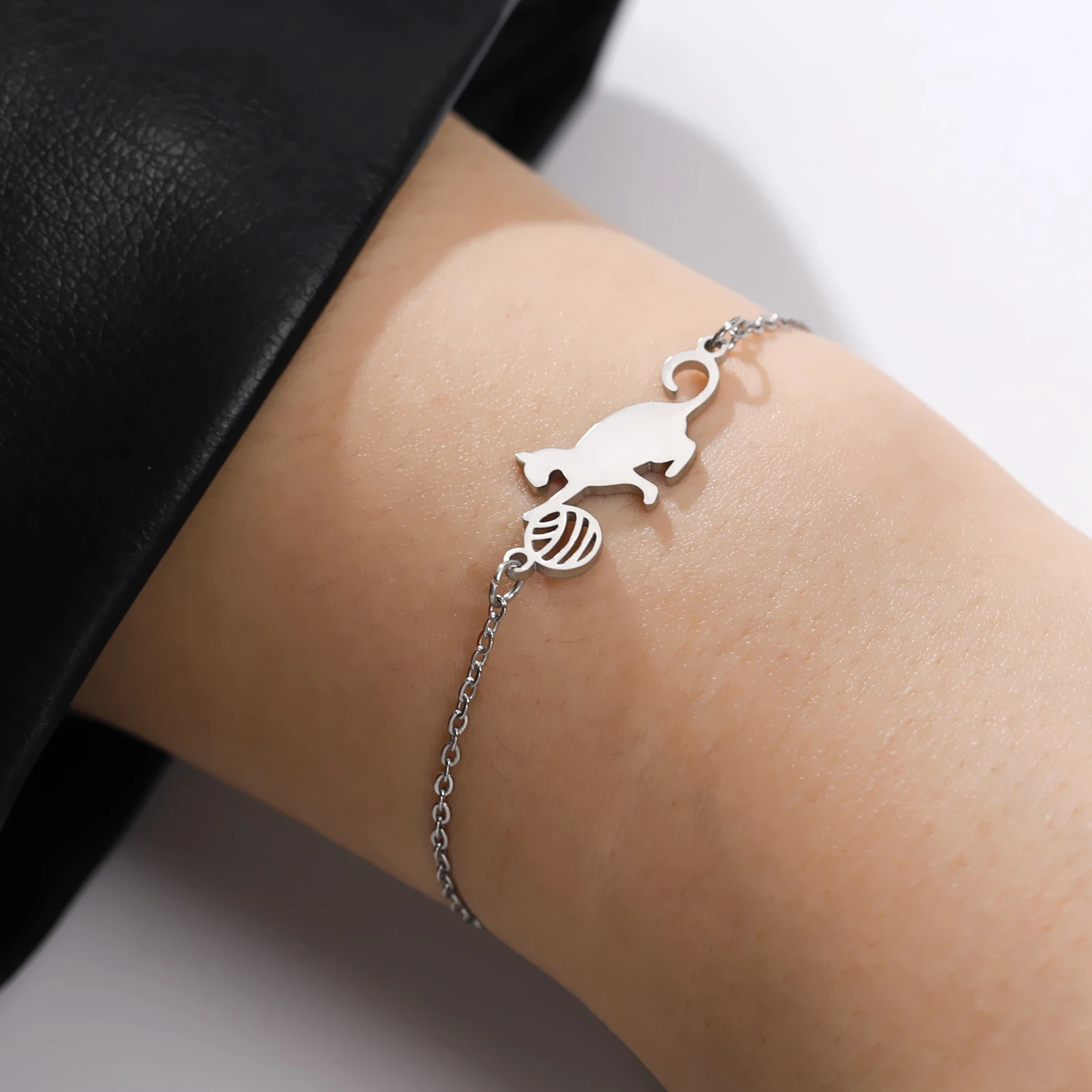 Cat Charm Bracelet