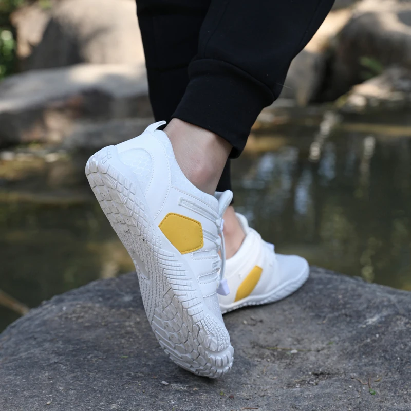 الرجال والنساء تسلق الجبال أحذية المشي لمسافات طوي...