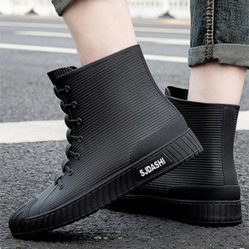 Rain Boots for Couples Rubber Shoes Waterproof Ankle Galoshes Husband Fishing Boots Garden Work Safety Shoes Insulated Footwear