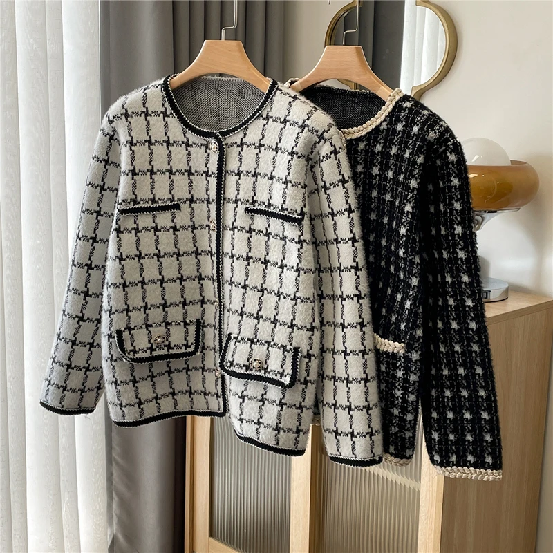 

Limiguyue Plaid Elegant Cardigans Autumn Winter Long Sleeve Women Round Neck Coat Vintage Slim Jacket Ofiice Lady Outwear T011