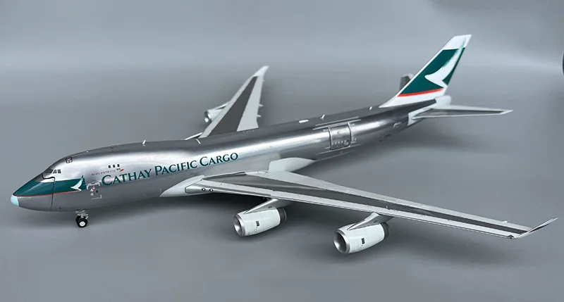Diecast 1:200 Scale Cathay Pacific B747 747-400F B-HUP Aircraft