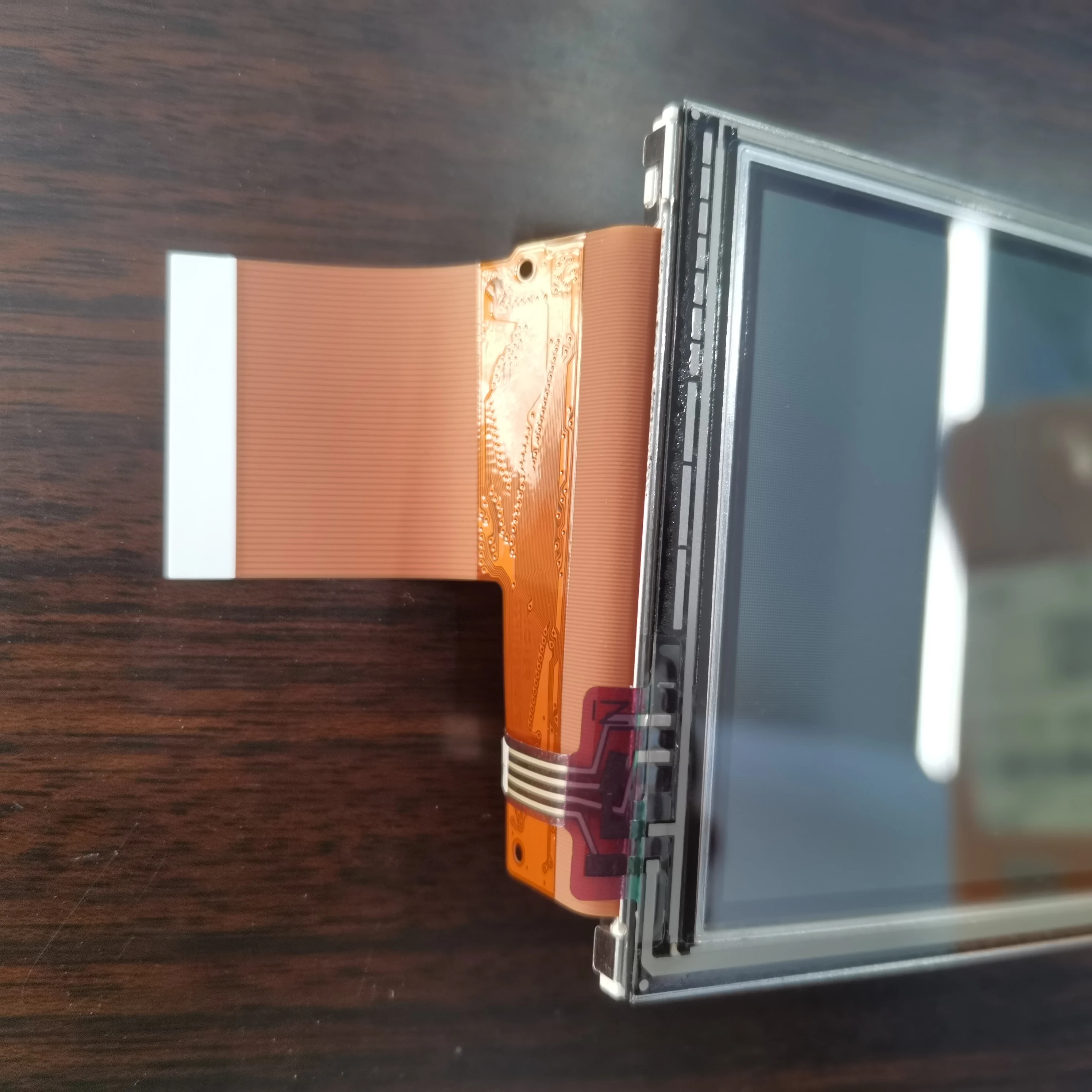 

8Y010T LCD display screen