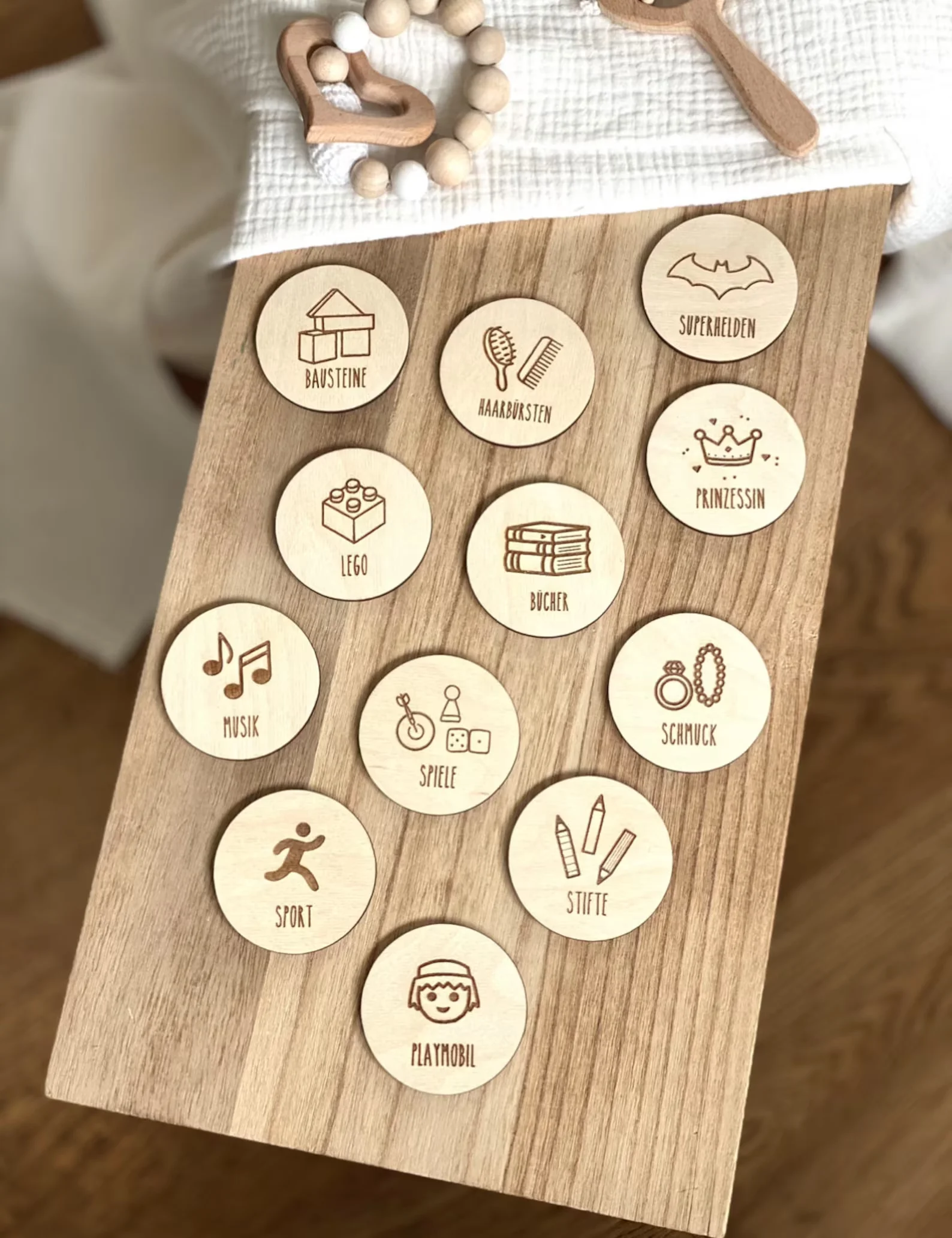 harayaa Étiquettes rondes en bois 16x, pour boîte à jouets