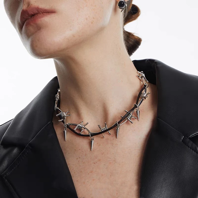 Spike Thorn Choker Necklace For Men & Women - Silver Gothic Hip