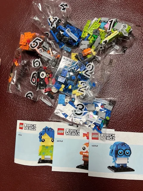 子供のためのレゴbrickheadz喜びと不安の建物セット、10歳以上の
