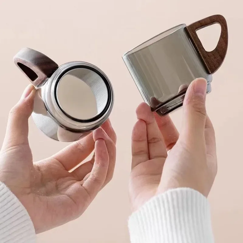 Slide image 01f1a459054442f4866f4e6b3a07c610