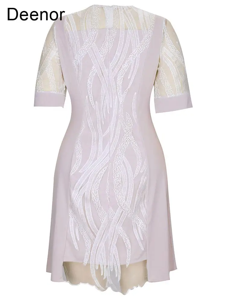 Рисунок 4 - Женское платье-трапеция с вышивкой