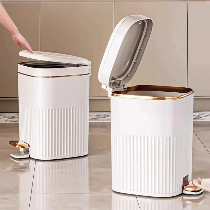 Elegant Lidded Foot-Pedal Trash Bin