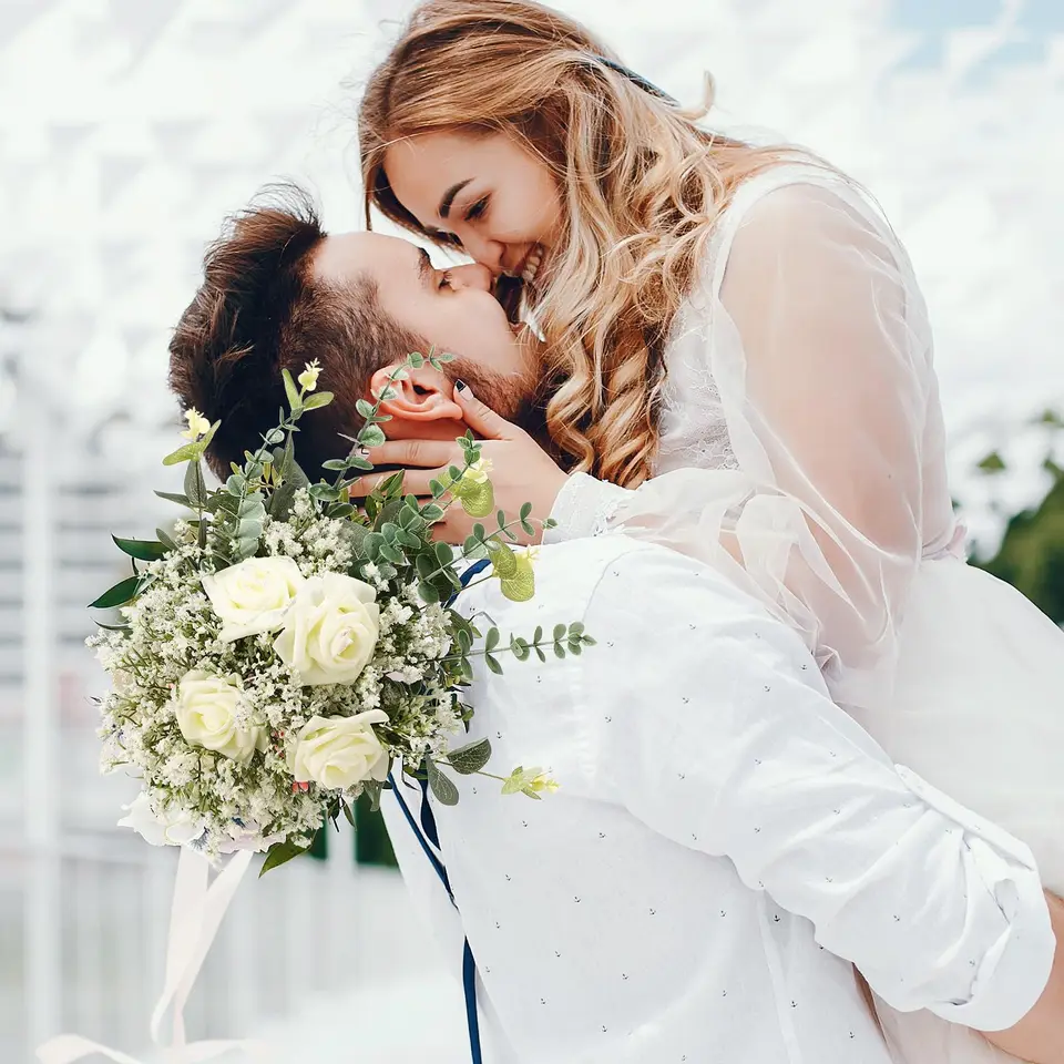 Fiori artificiali di Gypsophila Baby's Breath, 24 pezzi, bouquet finti realistici al tatto per la decorazione di matrimoni, feste fai da te (4 colori) | Leroy Merlin