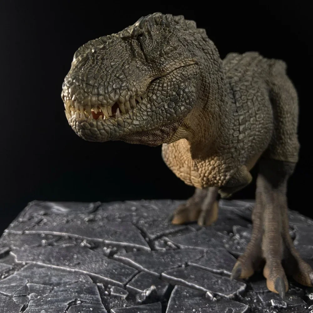 Rebor 1:35 Tyrannosaurus Rex Cream Skullwalker Mountain Ver