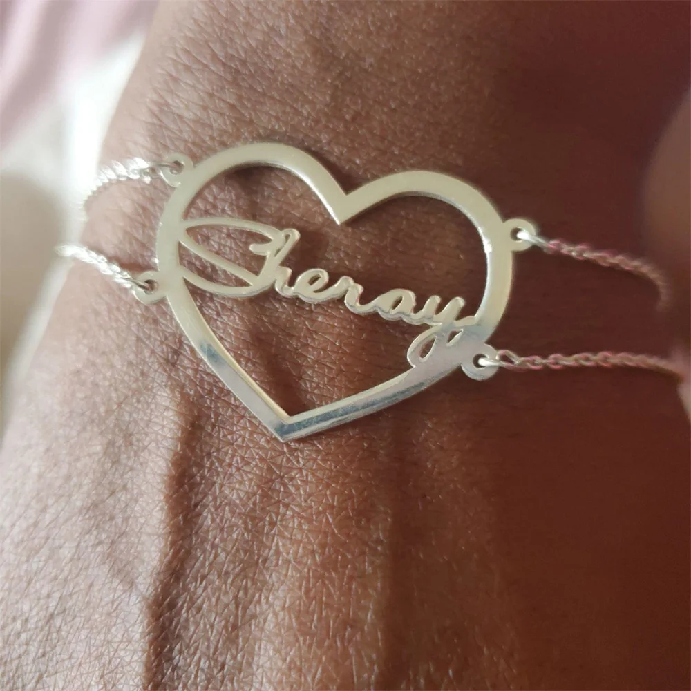 Custom Name Bracelet with Heart Personalized Stainless Steel Bracelet Nameplate Bracelet Charm Jewelry Gift for Women Girl
