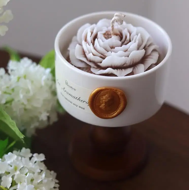 Aromatherapy Candle Gift Box Wedding Gift for Girls Best Friend's Birthday and New Year