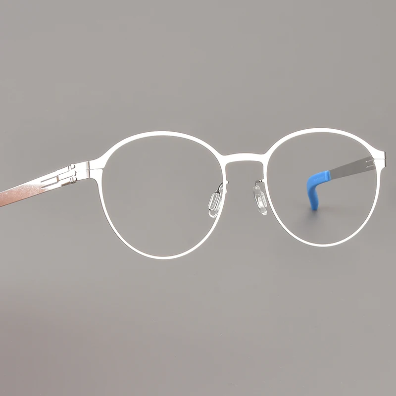 Bobbie Eyeglasses Style