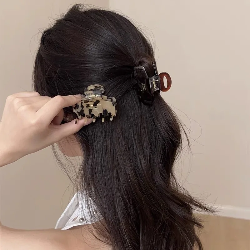 Exquisite Acetat Haar Krabbe 5,5 cm Elegante Hai Haar Krallen Haarspangen Haarnadeln Für Frauen Mädchen Haar Zubehör Koreanische Kopfbedeckungen – Detail 4