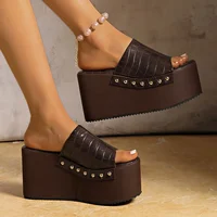 2025 Summer New Rivet Chunky Platform Wedges Women Mules Sandals Punk Thick Sole Slipper Sandals High Heels Sandales Femmes - Image 2